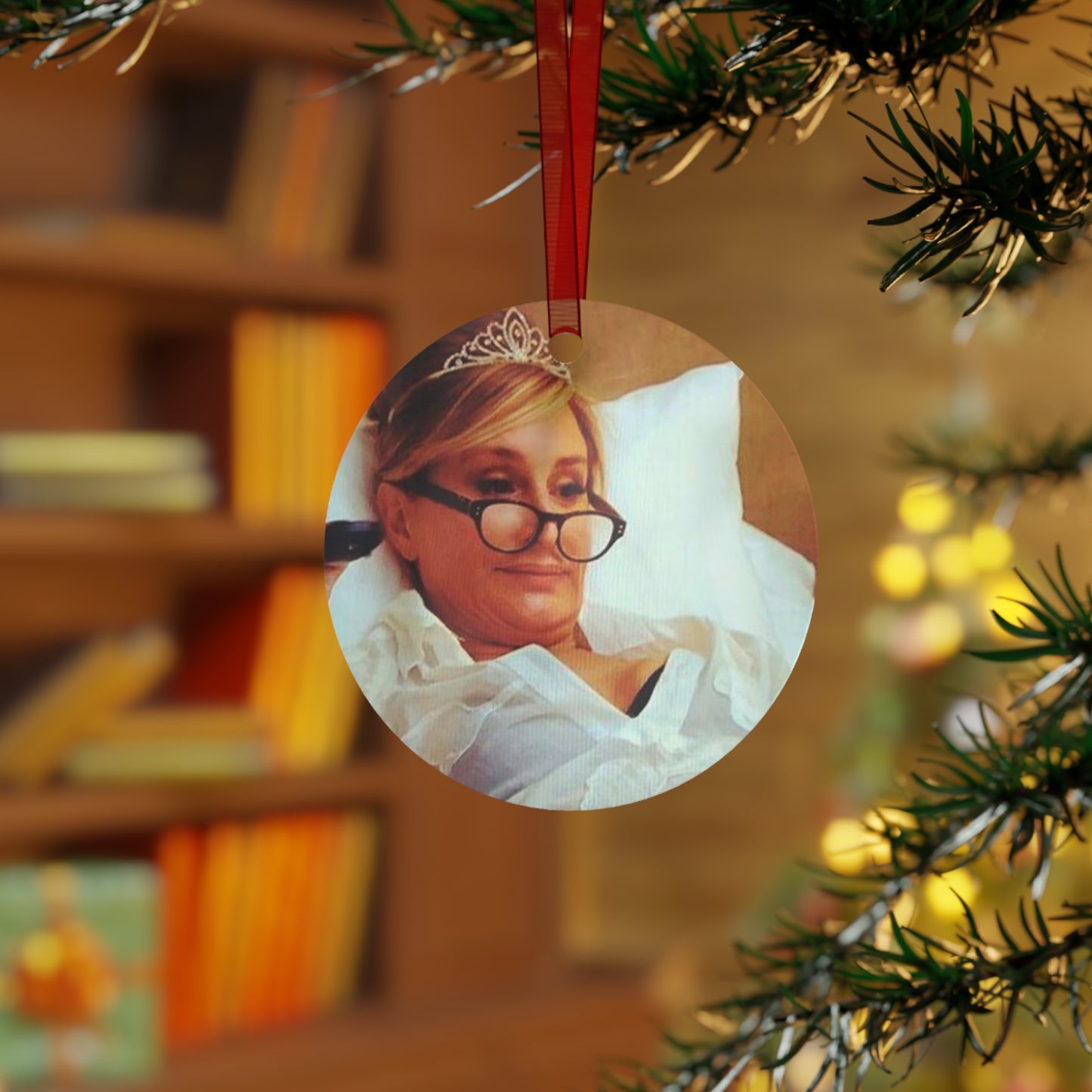 Chic Round Metal Christmas Decoration - Sonja Morgan from RHONY, Ideal for Bravo Enthusiasts!  Metal Ornament